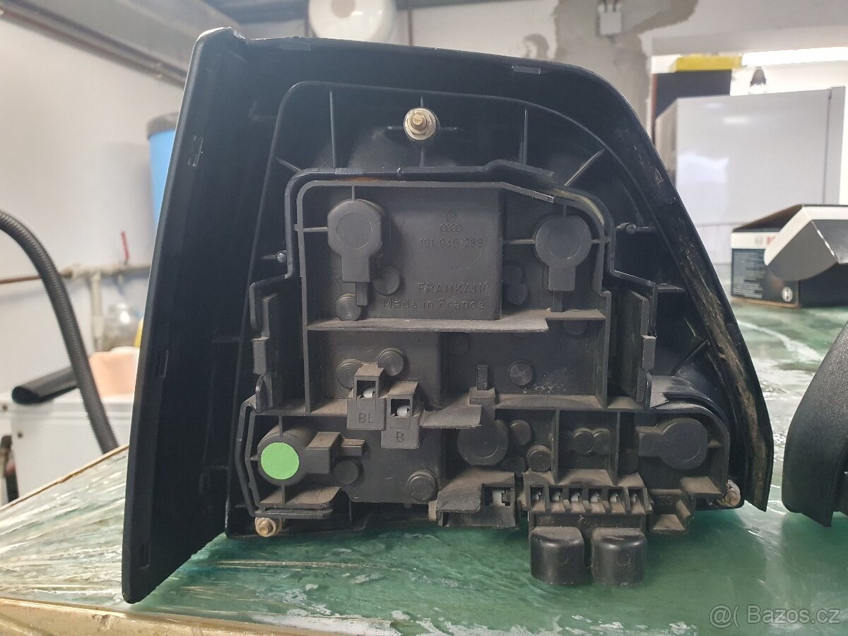 Zadni svetla Vw Golf Mk2 - 2