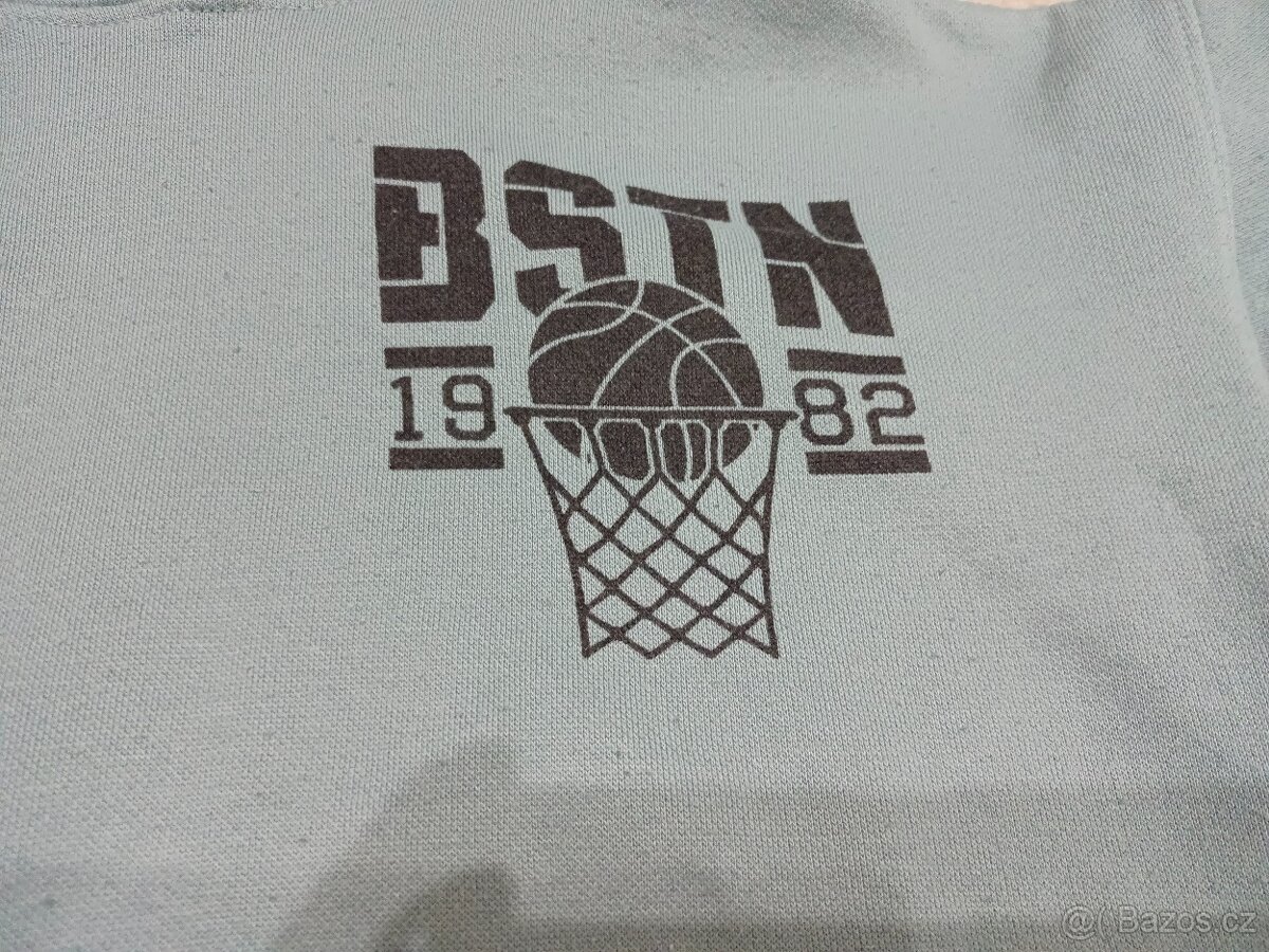 Chlapecká mikina vel. 146/152 - 2