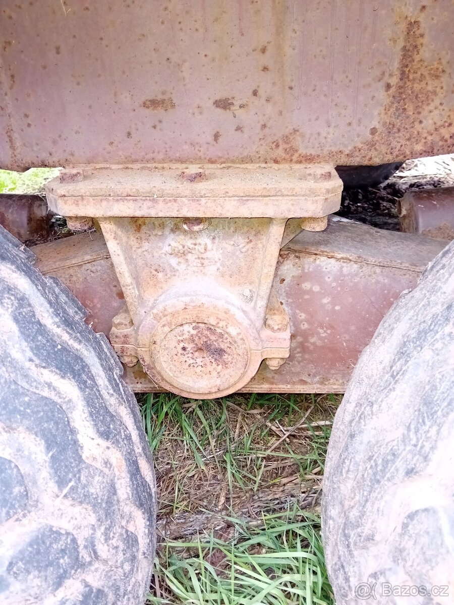 Tandemová náprava - 2