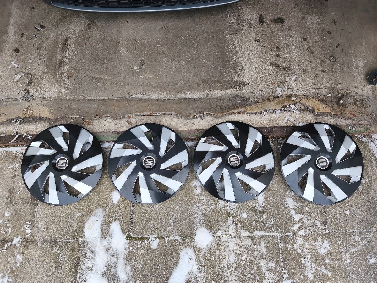 Seat 16" neoriginální poklice - 2