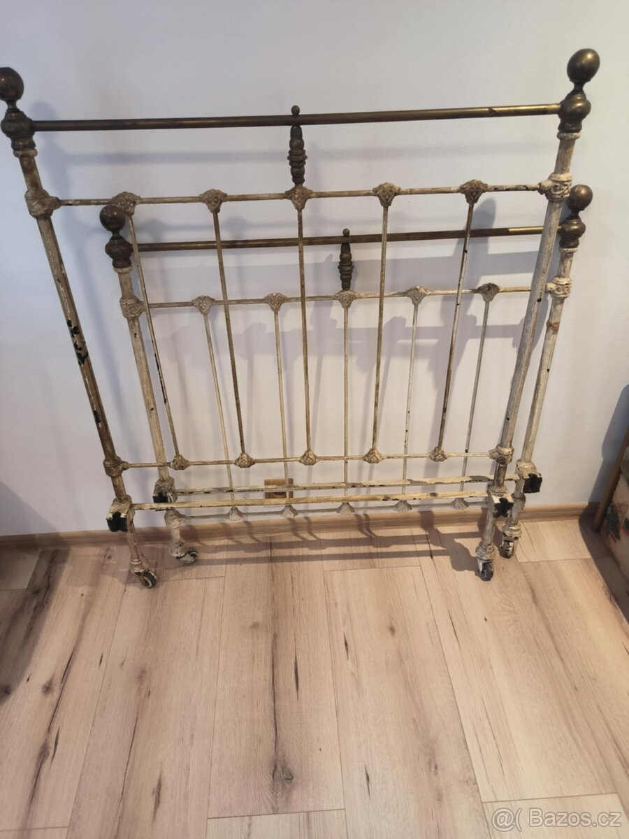 Stará postel - 2