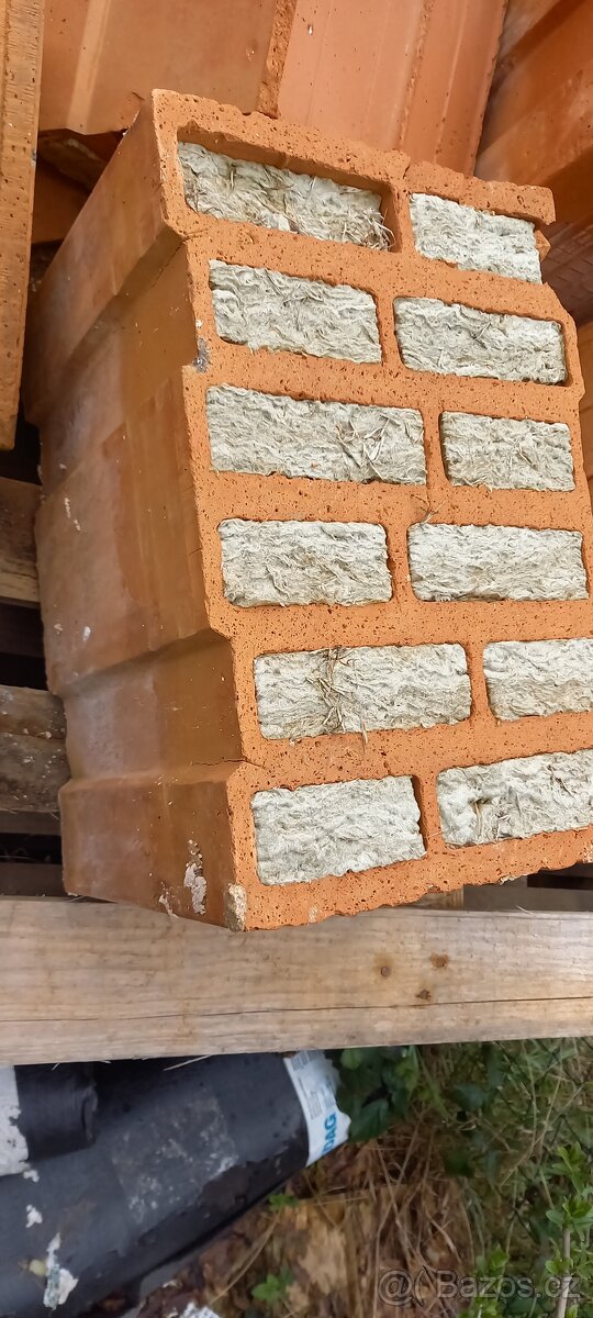 cihly zateplené - 2