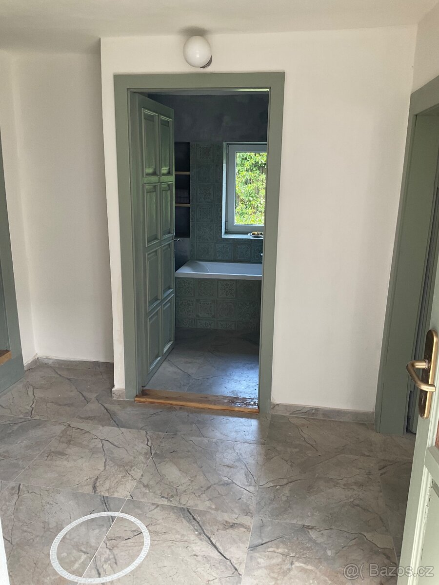 Prodej domu, obec Zalužany, 126 m² - 2