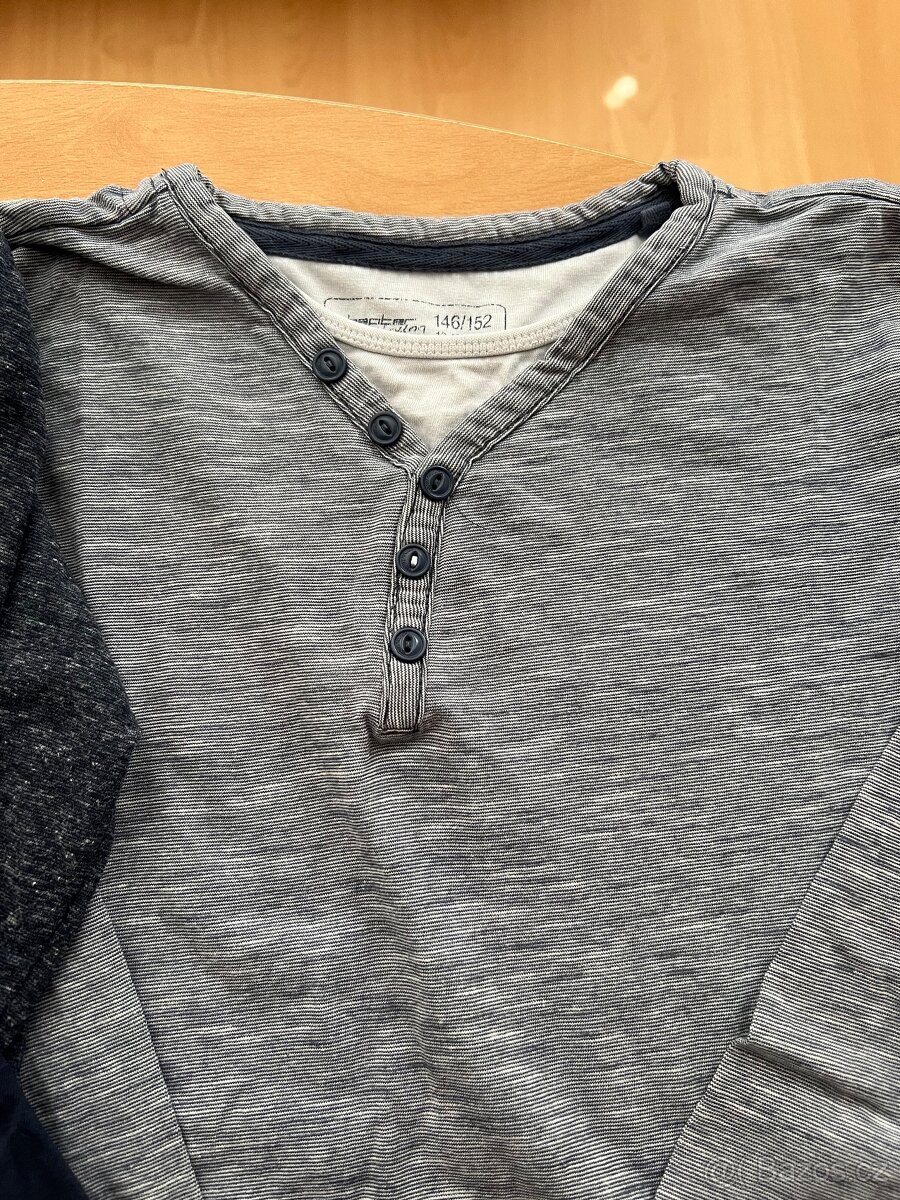 Chlapecká trika s dlouhým rukávem vel. 134/140 a 146/152 - 2