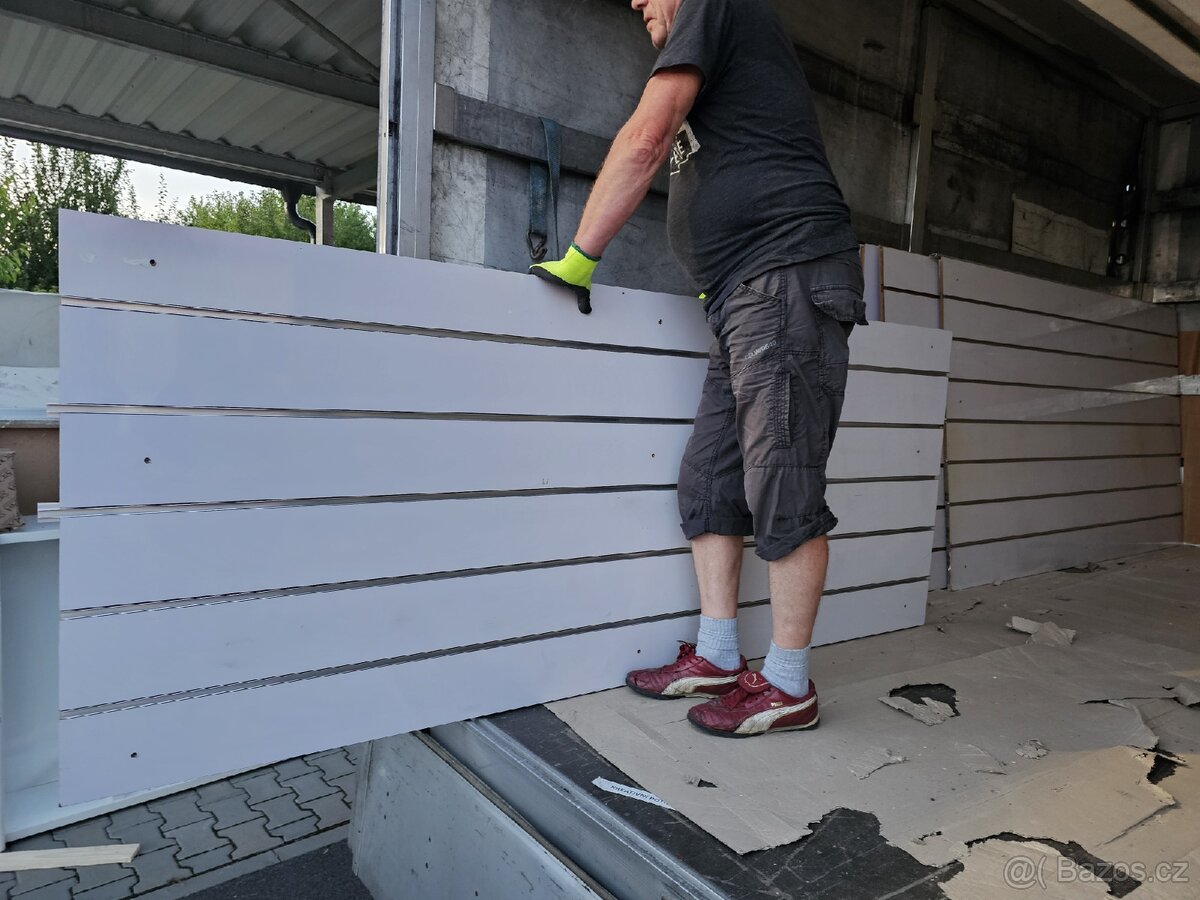 Panely s drážkami na zavěšení zboží - 2