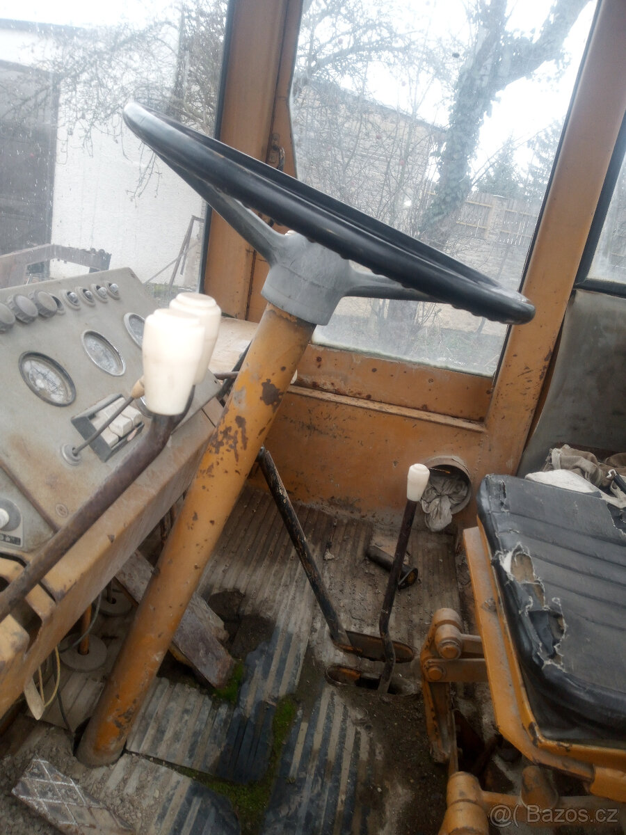 Nakladač HON UN053 - 2