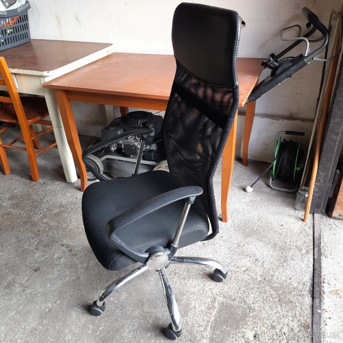 Kancelářské křeslo - 2