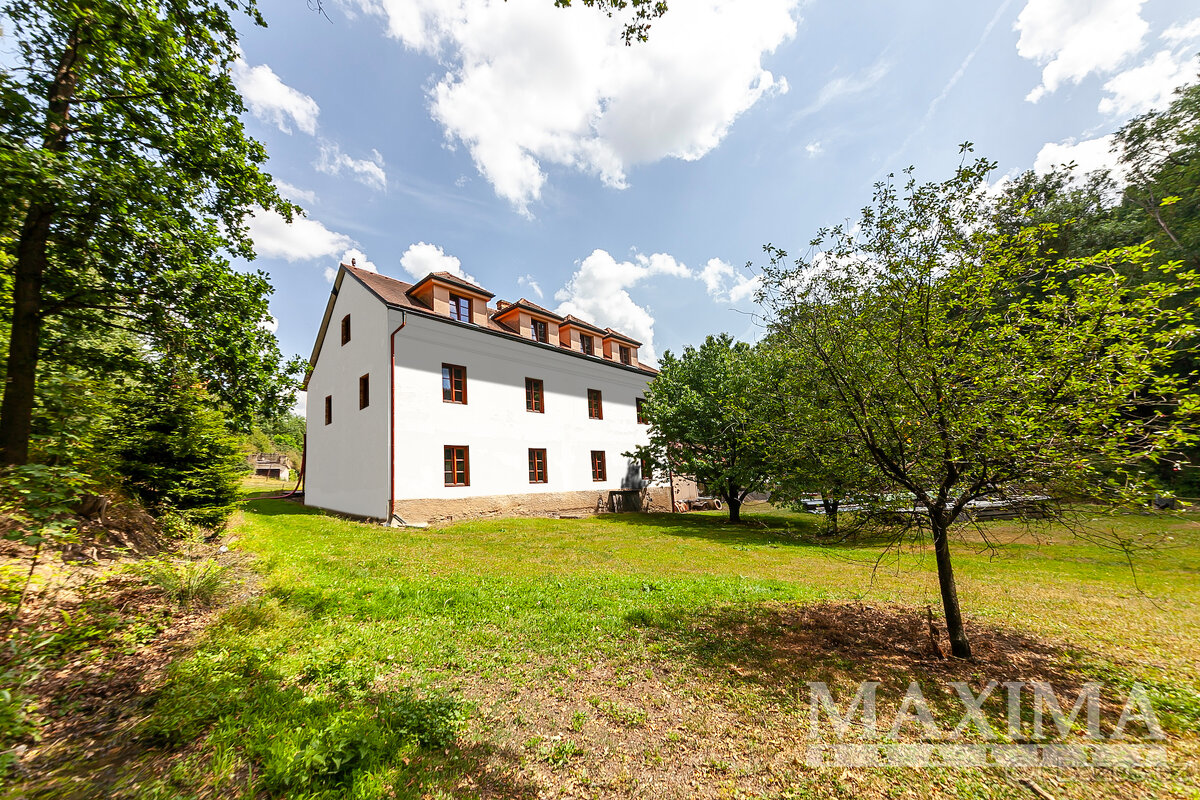 Komerční o ploše 1009 m2 - Praha, Kunratice - 2