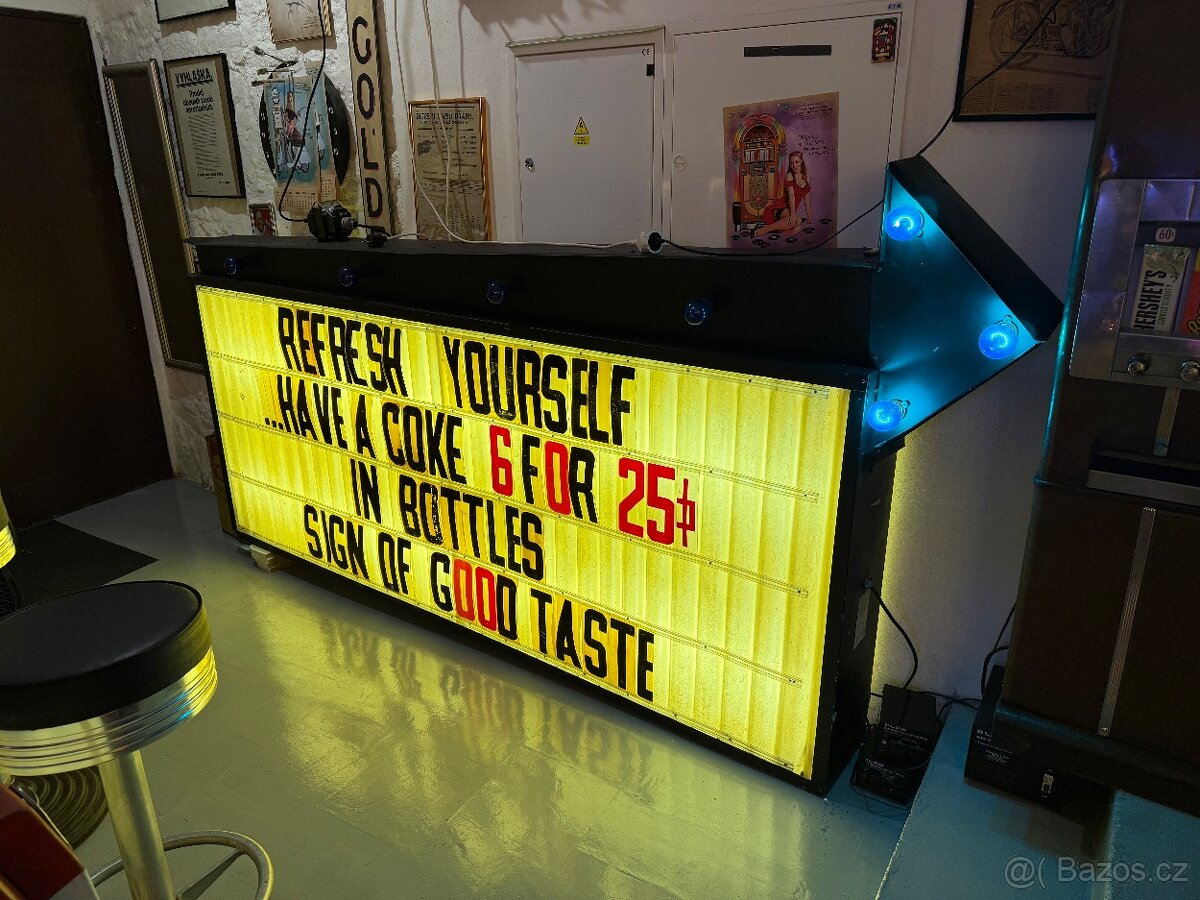 Originální světelná cedule z USA - velikost 2,7m - 2