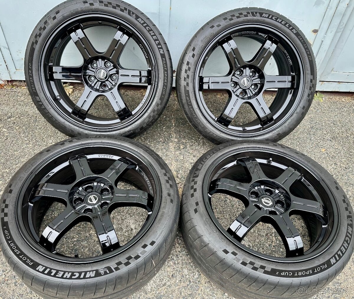Nissan GT-R trackpack kola - 2
