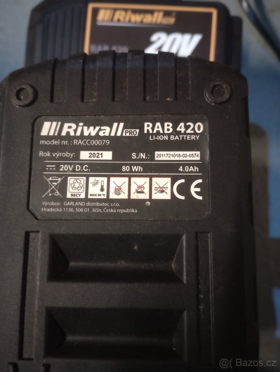 Aku sekačka Riwall PRO RALM 3820 set - 2