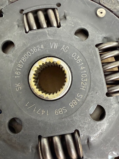 Sada spojky - 036141032H, 036141026L - 2