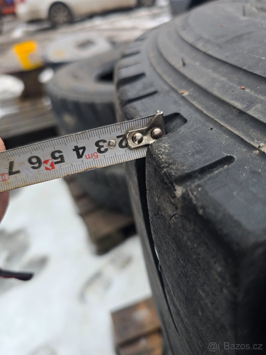 Prodam pneu 315/80 r22,5 - 2