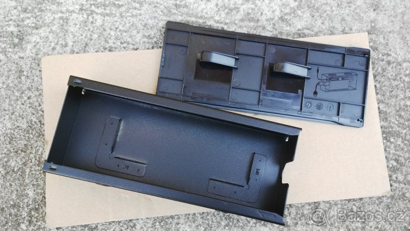 Prodám DELL box na napájecí zdroj (malý) - 2