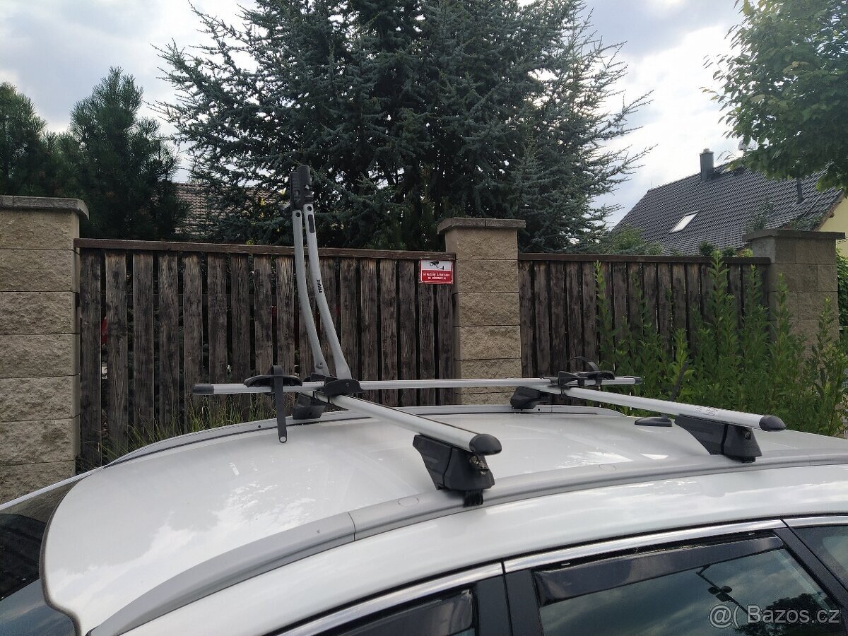 Nosič na kolo s příčníky - 2