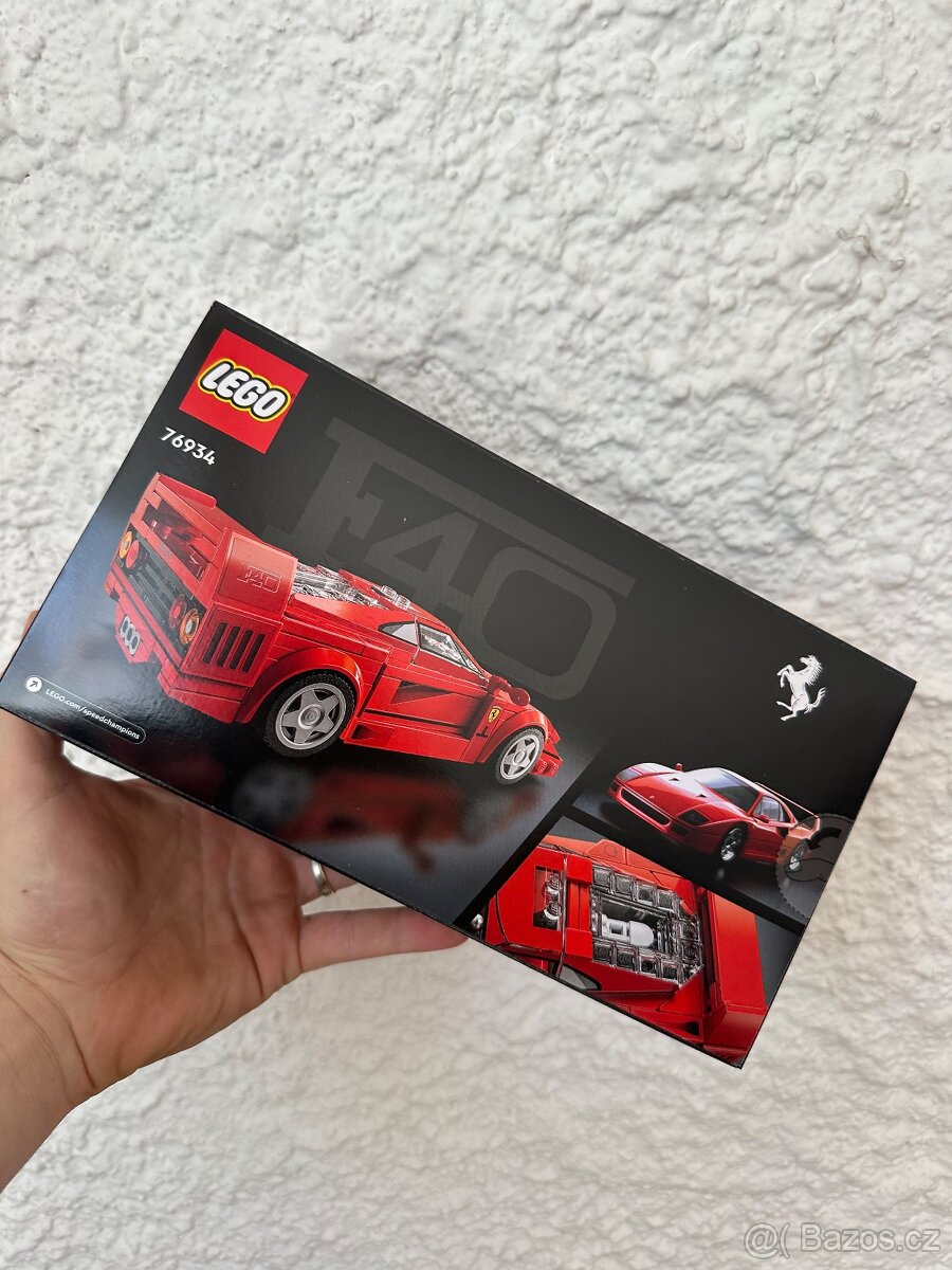 Lego 76934 - Ferrari F40 - 2