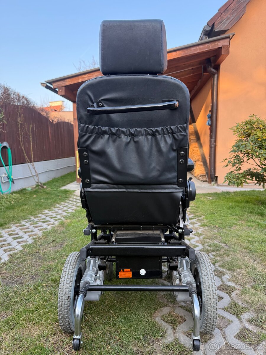 Elektrický invalidní vozík - 2