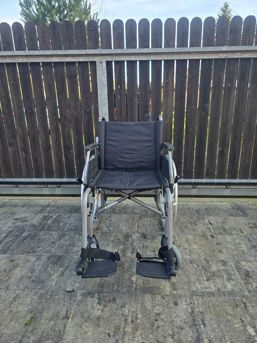 Invalidní vozík - 2