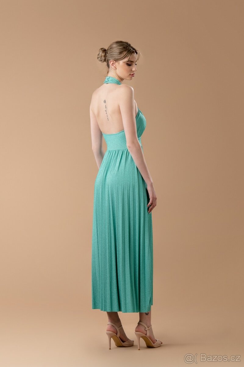 Třpytivé šaty - 2