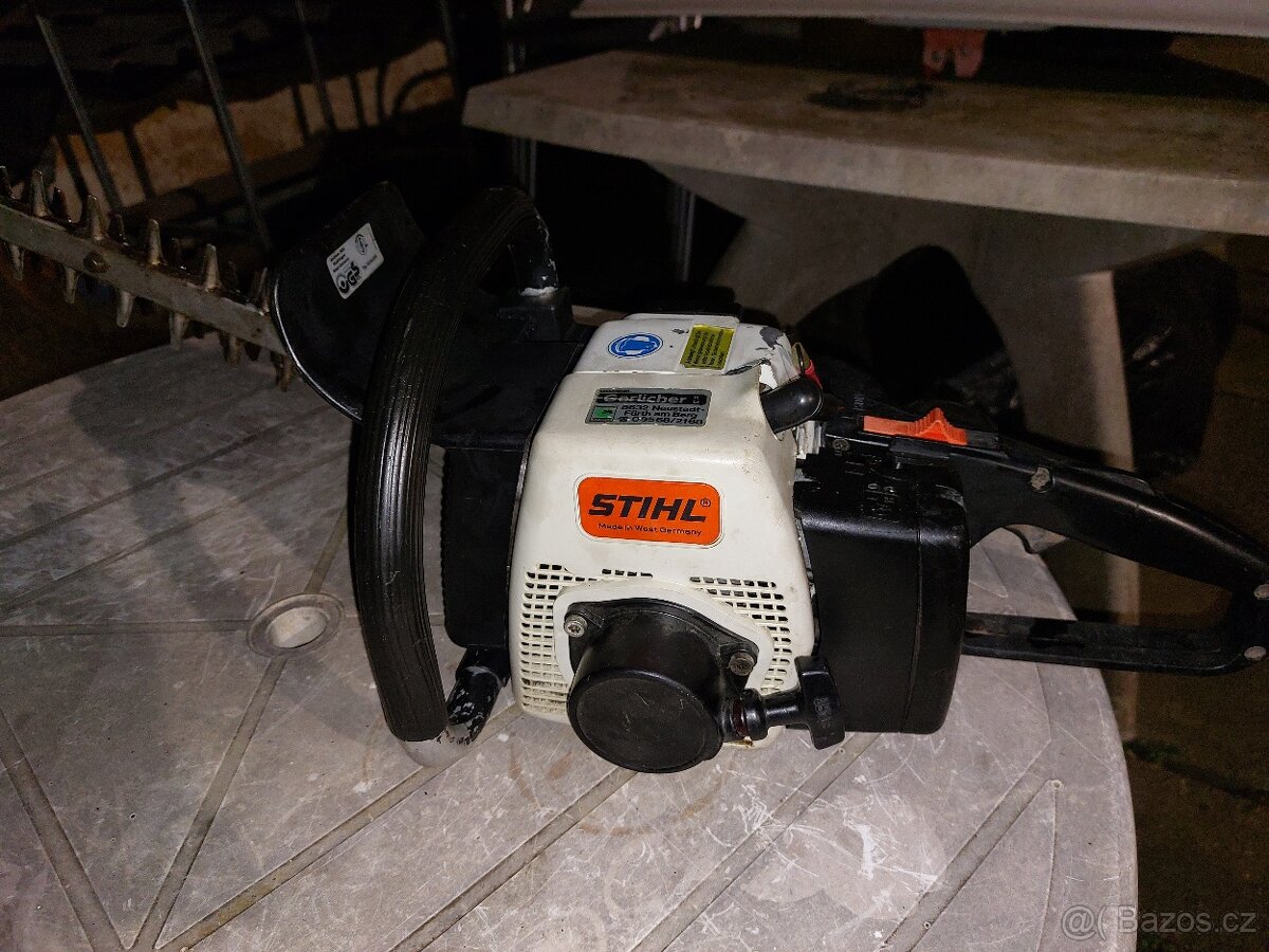 Motorový plotostřih STIHL HS60 AV - 2