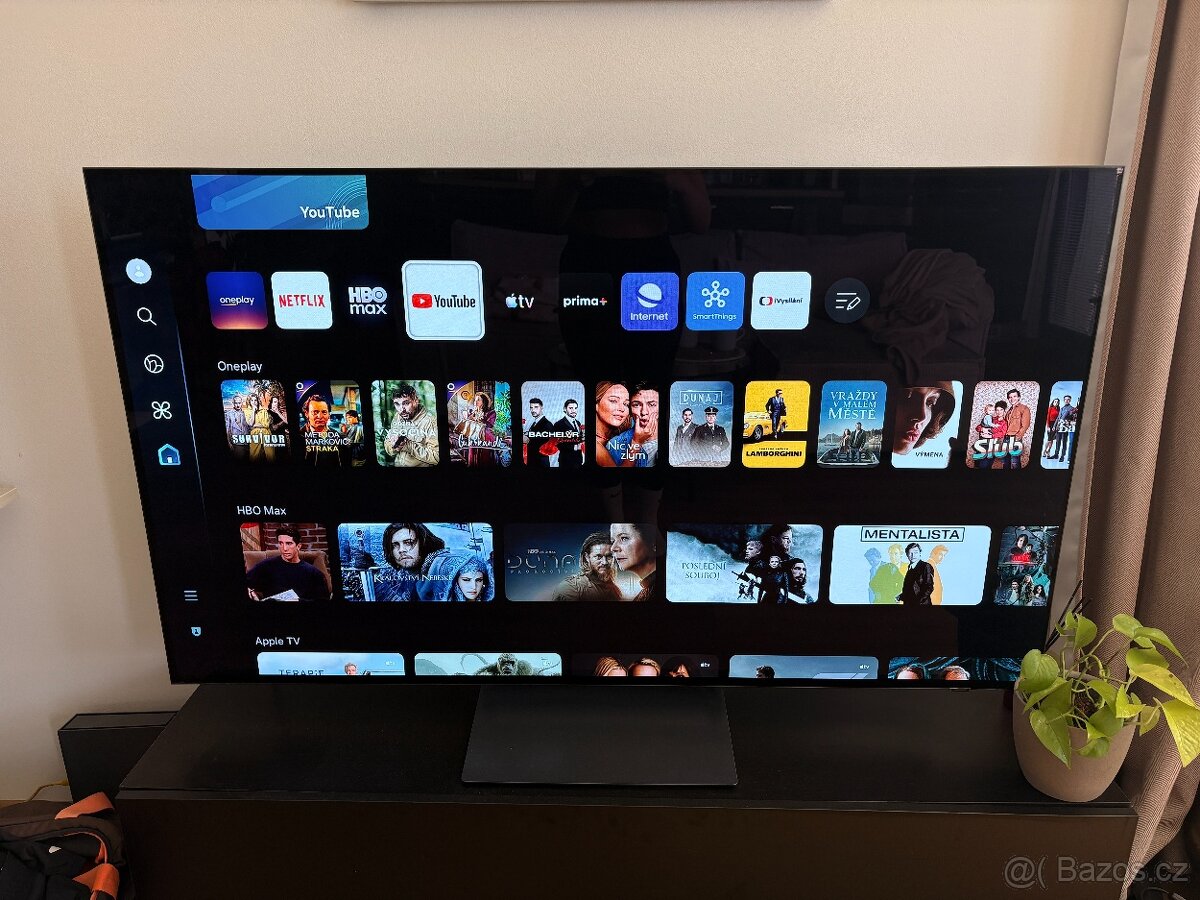 55" Samsung QE55S90F - 2