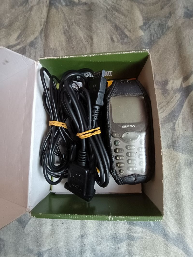 Mobilní telefon SIEMENS ME45 - 2