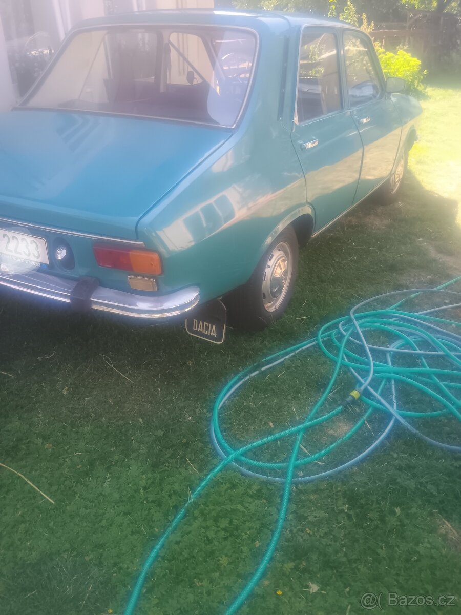 Dacia 1300 modrozelená - 2