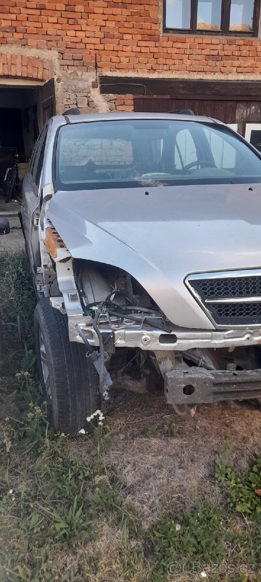 Kia Sorento - 2