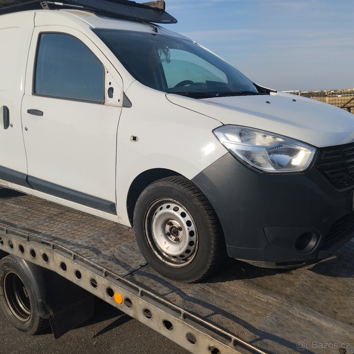 Dacia Dokker 1.6 i -Náhradní Díly - 2