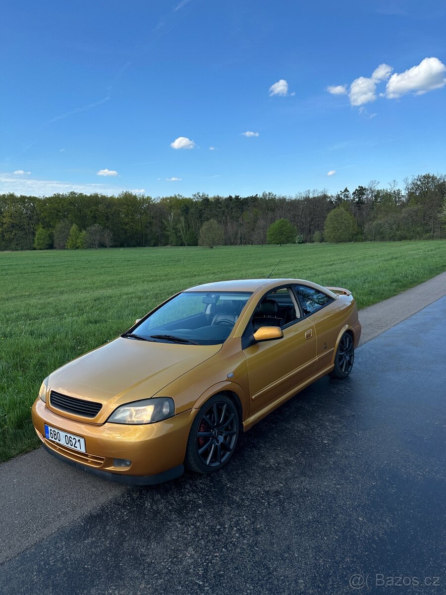 Opel Astra Bertone 1.8, 16v - benzín - 2
