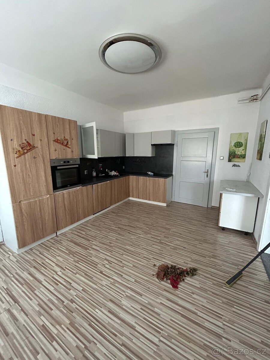 Pronájem bytu Kynšperk N/O 3+1 - 2