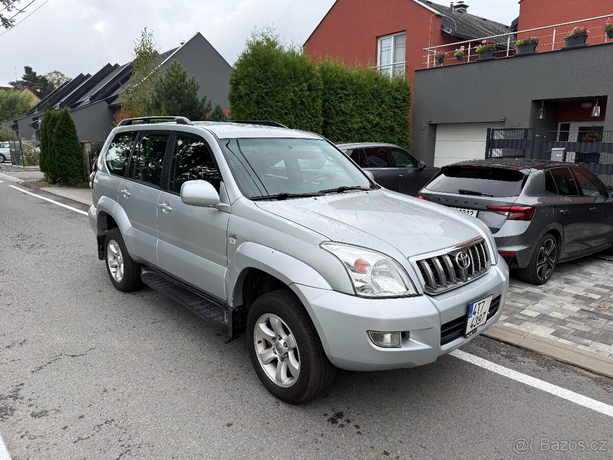 LAND CRUISER 120