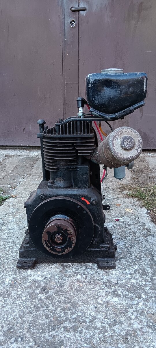 Stabilní Motor Briggs & Stratton Q 8090 USA - 2