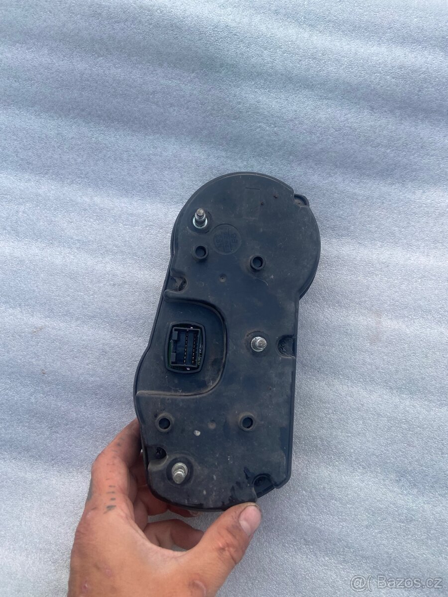 Budíky Kawasaki er6 - 2