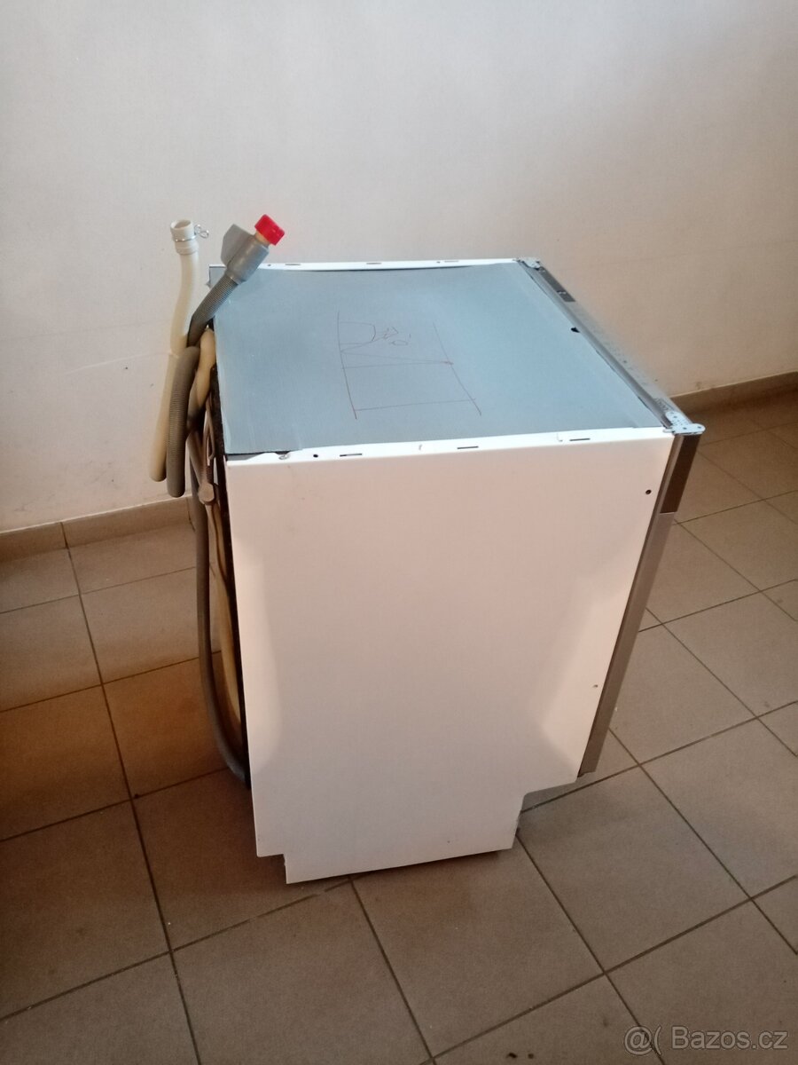 Vestavná myčka Beko - 2