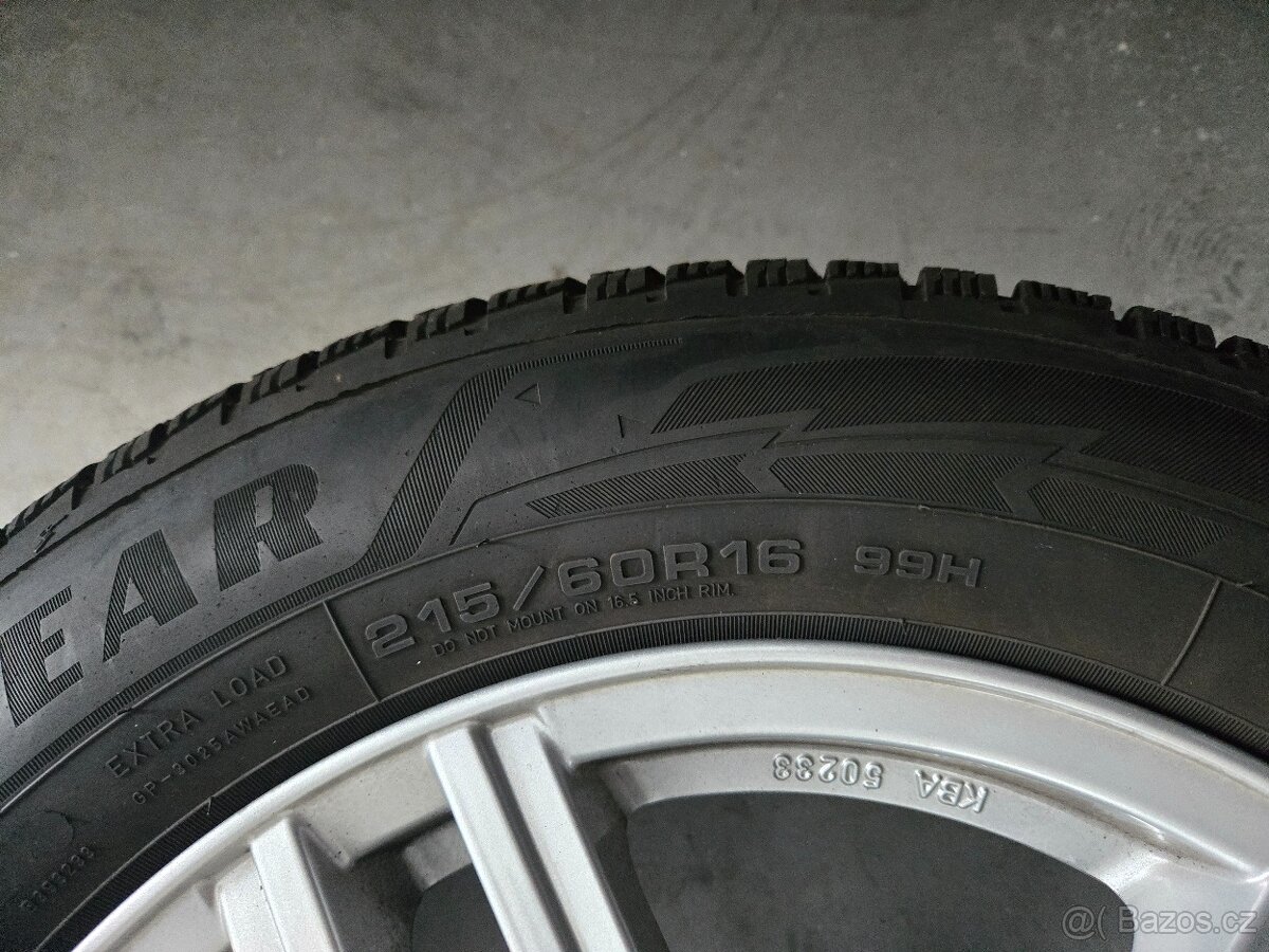 Neoriginální ALU kola Seat 6,5Jx16; 5x112, ET:41 +zimní pneu - 2