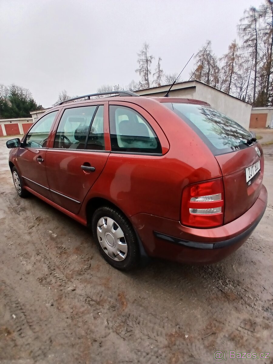 ŠKODA FÁBIA COMBI NOVÁ STK PO DRUHÉM MAJITELI - 2