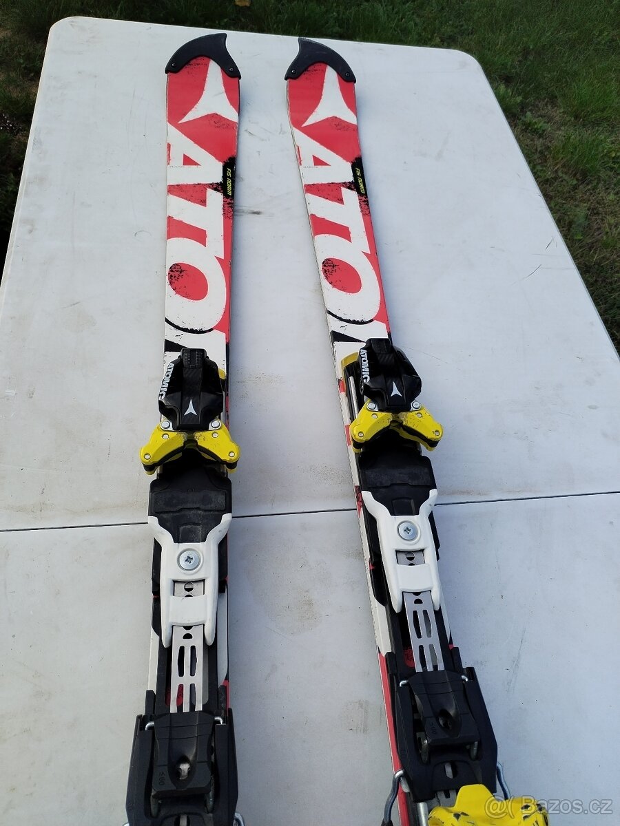 Prodám kvalitní lyže Atomic racer - 2