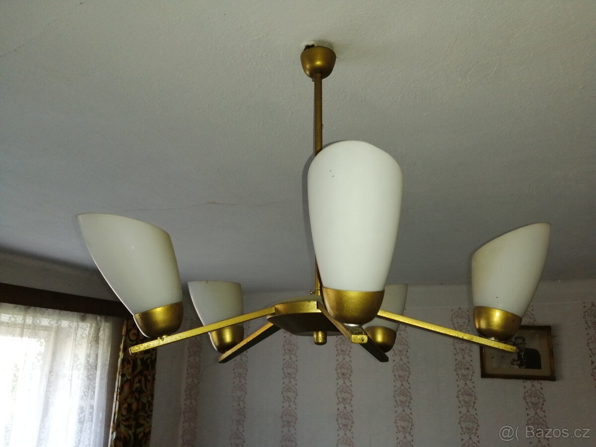 Nabízím k prodeji starý funkční lustr - 2