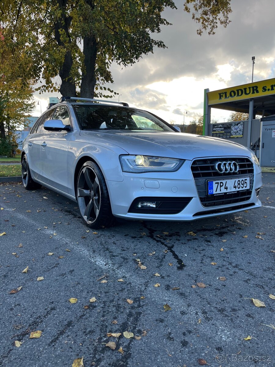 Prodám Audi A4 b8 2.0 TDi, 130 Kw, sline, 192 tis. - 2