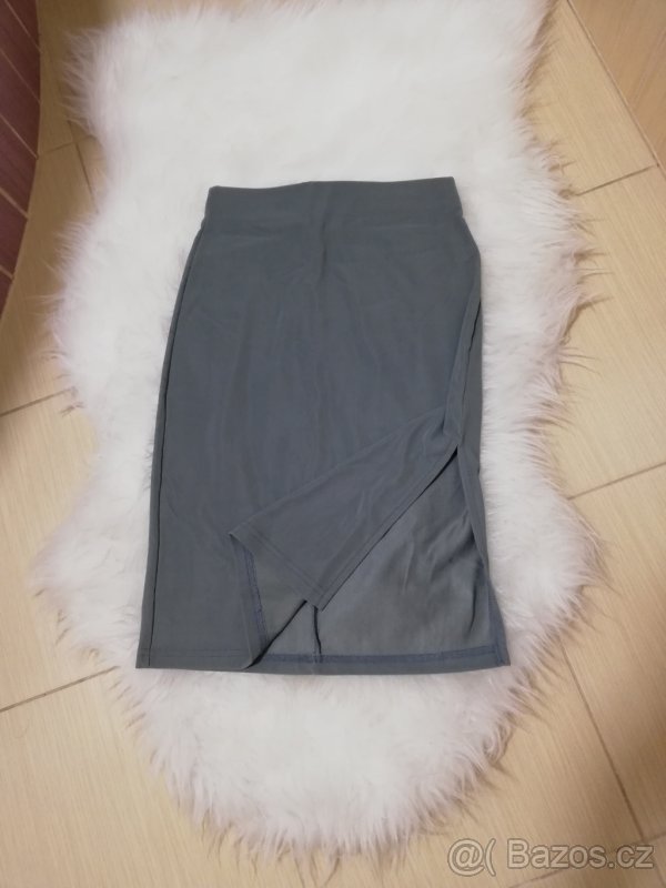 Šedá sukně - 2