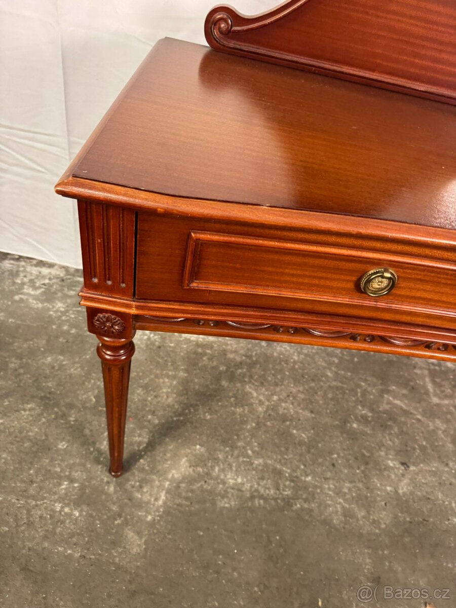 Starožitný toaletní stůl (137001) - 2