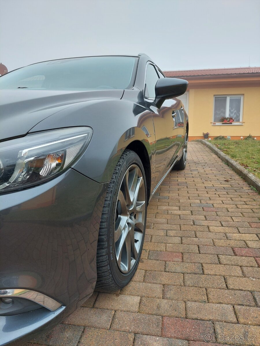 MAZDA 6 2.0 121KW Skyactiv ,6/2015 Facelift ,1 majitel - 2