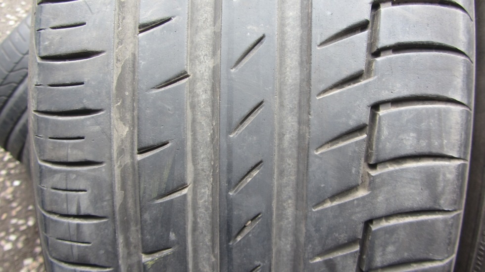 Letní pneu 225/50/18 Continental - 2