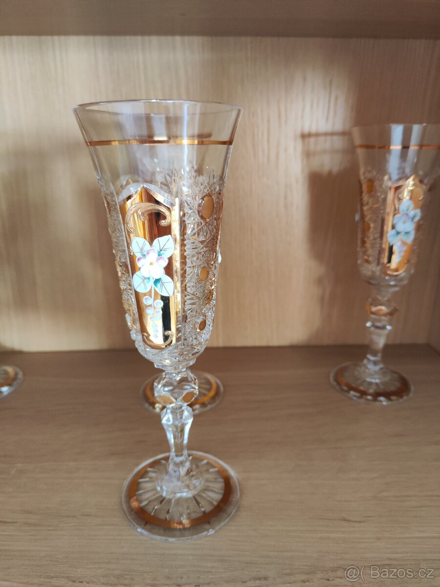 Broušené sklo. - 2