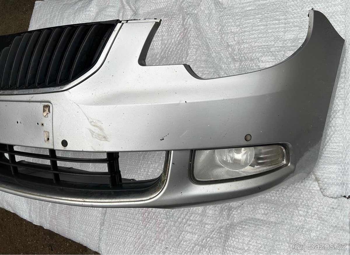 Š. Superb 2 II - přední nárazník 9156 - 2