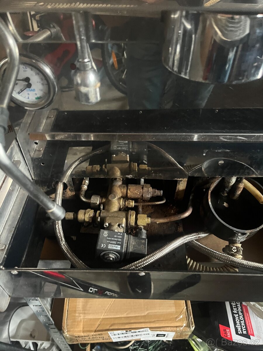 Prodám kávovary - 2