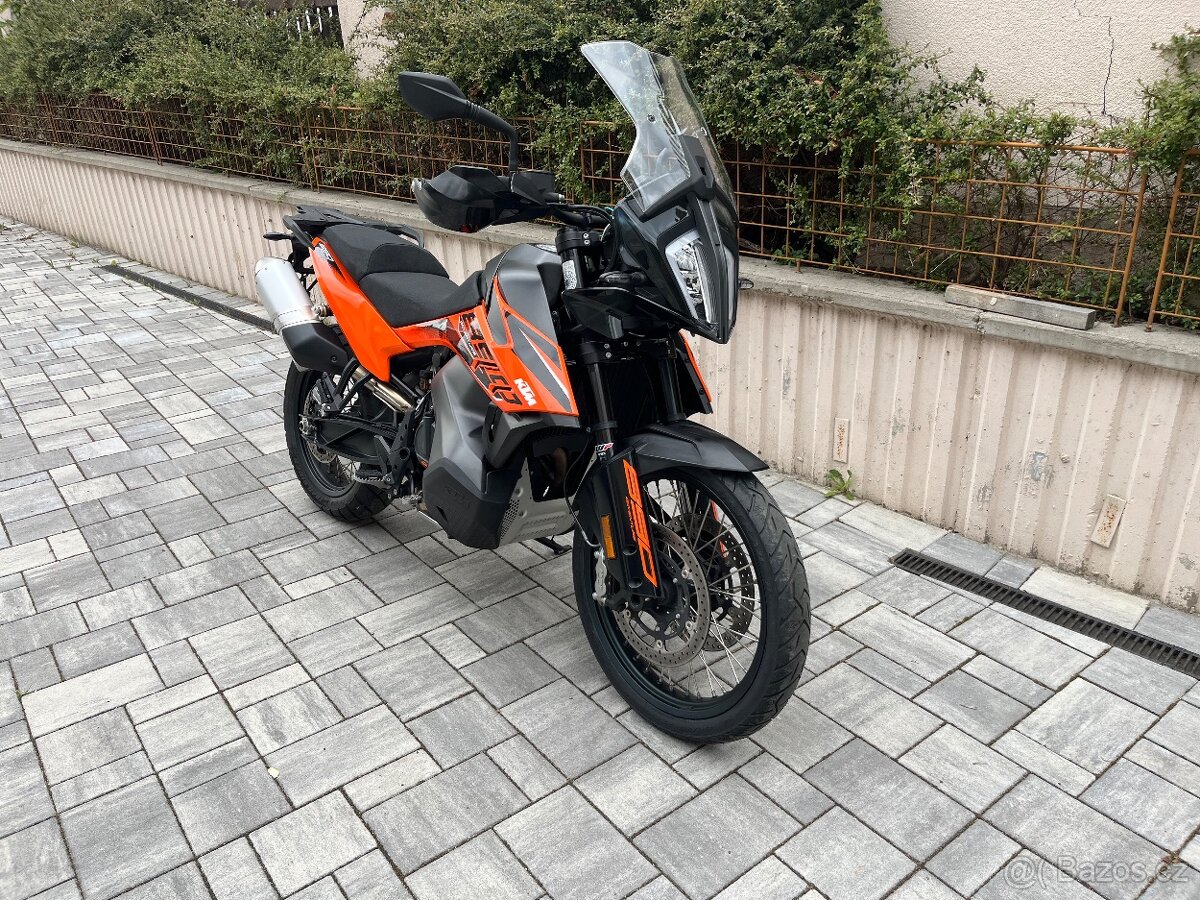 KTM 890 adventure - 2