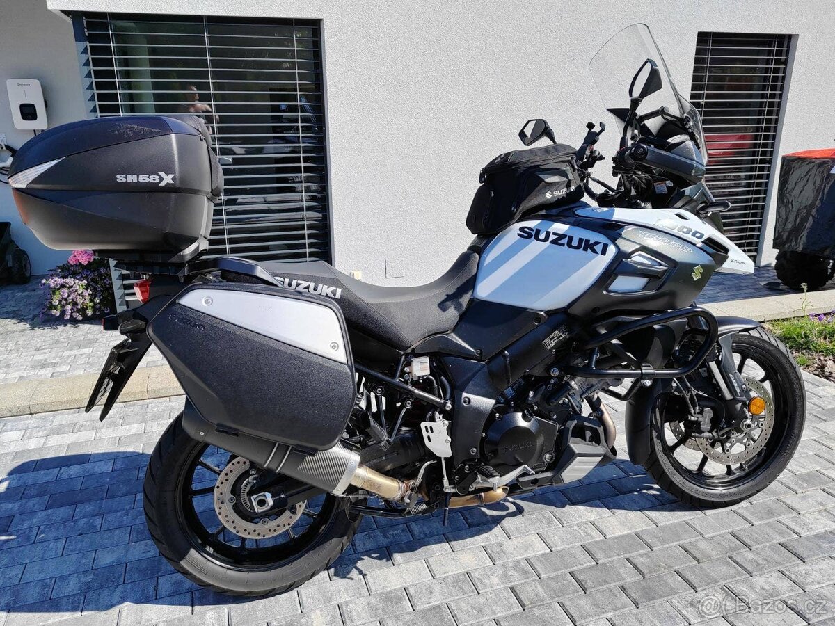 Prodám Suzuki DL-1000 V-Strom rv.2019, 29.200km Kufry