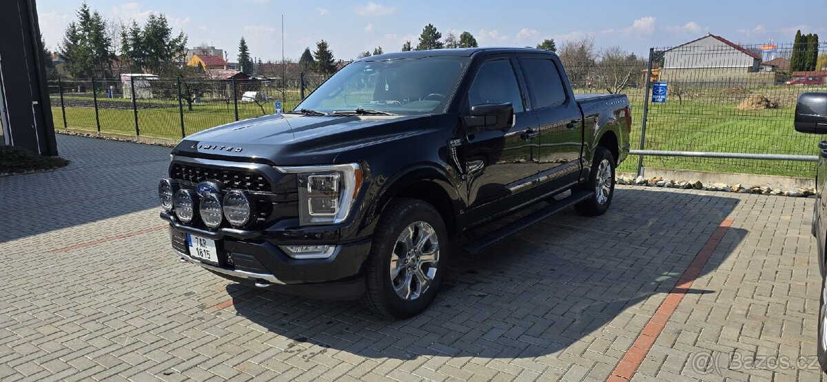 Ford F150 Platinum 4x4 5.0l V8